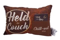 Hergo Geschenk-Kissen Mit Tasche 30x20cm - 1922 Held Der Couch