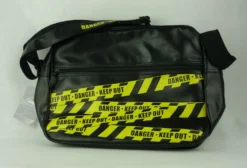 Walker UmhängeTasche Schultertasche Kunstleder "Danger - Keep Out" Schwarz Gelb